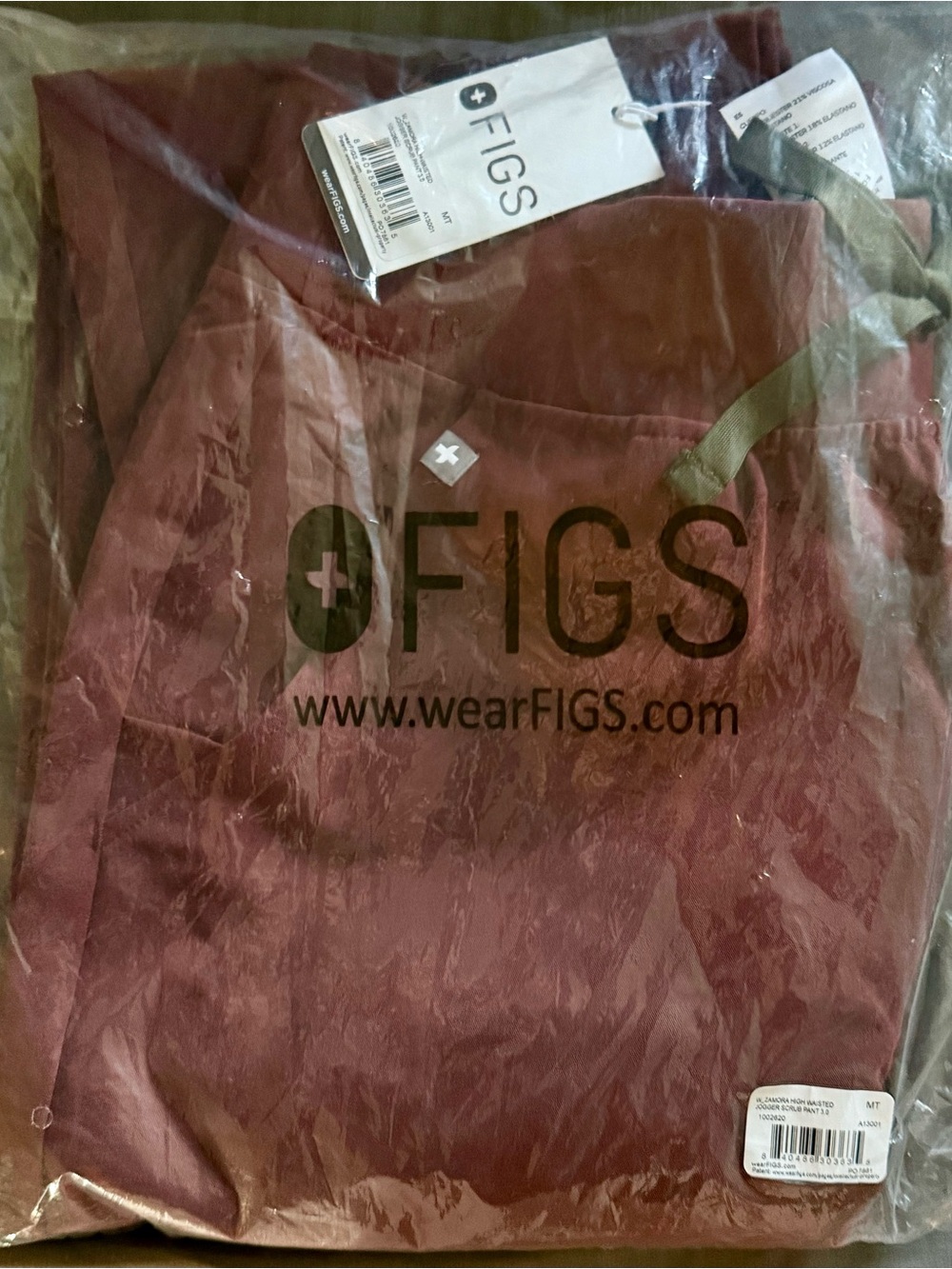 NWT FIGS LIMITED COLOR Walnut Rafaela Oversized Scrub Top/ Jogger Pant
